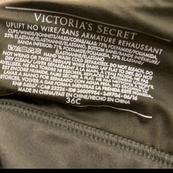 Victoria's Secret Large Pajamas set - Picture 4 of 6